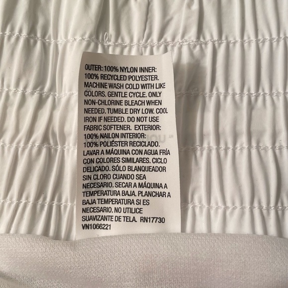 All In Motion High Rise Crinkle Shorts in White - Picture 8 of 8